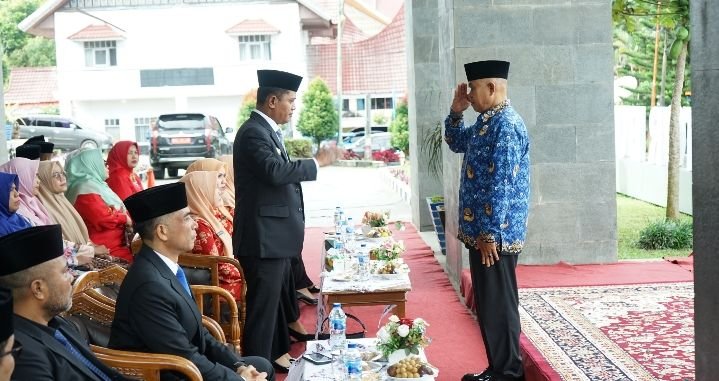 Upacara Peringatan HUT KORPRI Ke 53 Tahun 2024 di Kabupaten Solok