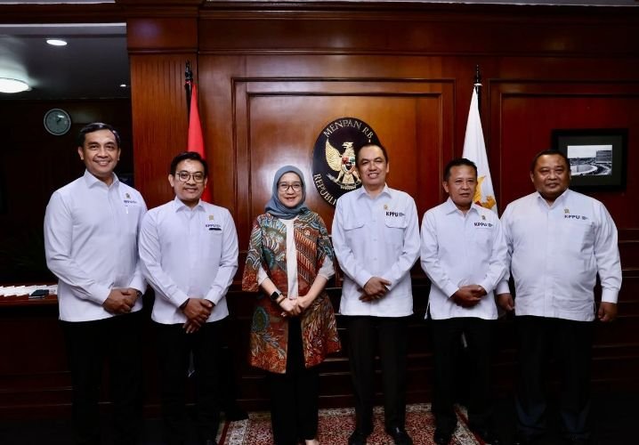 MenPANRB Rini Widyantini Restui Organisasi dan Tata Kerja Baru KPPU