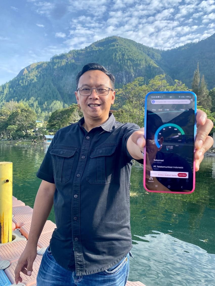 Telkomsel Perkuat Jaringan Berkualitas di Kawasan Wisata Danau Toba untuk Dukung Kelancaran Komunikasi dan Gaya Hidup Digital