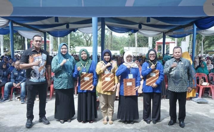 Asisten Administrasi Umum Buka Sosialisasi Kader Posyandu Kecamatan Kota Kisaran Barat