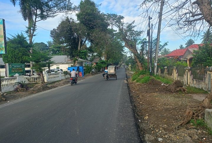 Proyek Jalan Dipantai Cermin Sergai Habiskan Rp8,4 Miliar Bergelombang Diduga tidak Sesuai Bestek