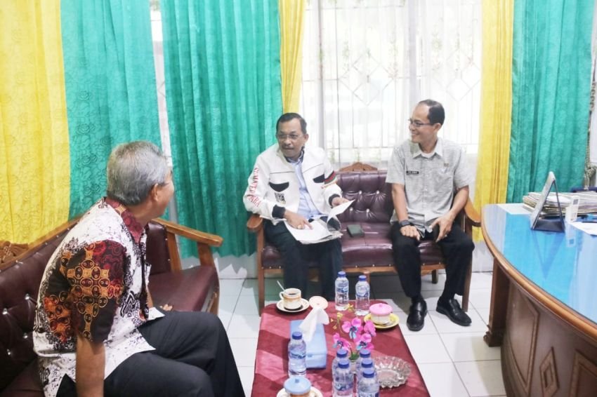 Kadiskominfo Sumut Pantau Kondisi Daerah di Hari H Pilkada Serentak 2024.