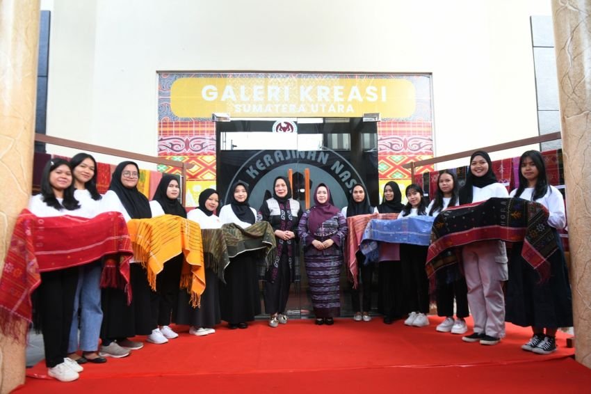 Pelatihan Tenun Dekranasda Berakhir, Tyas Fatoni Bersyukur Sumut Miliki 100 Penenun Baru