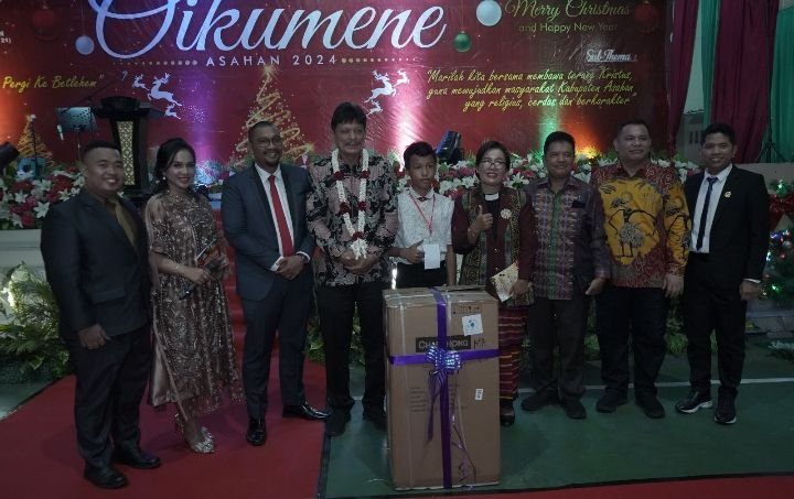 Staf Ahli Bupati Asahan Hadiri Perayaan Natal dan Oikumene Tahun 2024