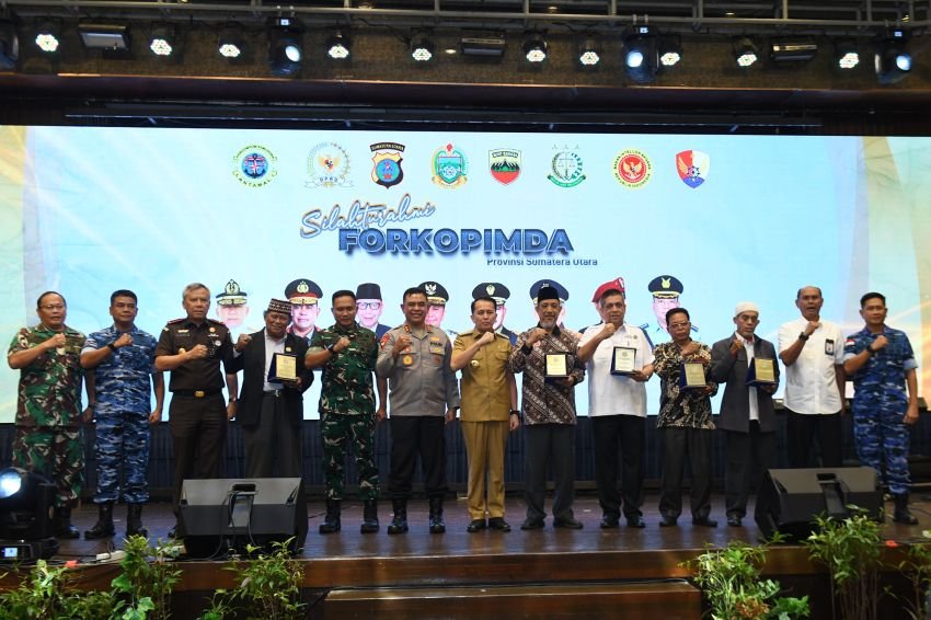 Dibungkus Silaturahmi, Agus Diduga Hamburkan Uang Rakyat