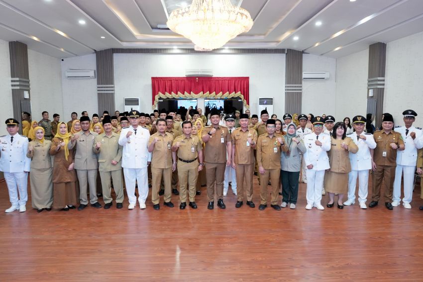 Wali Kota Medan Lantik 54 Orang Pejabat Administrator dan Pengawas, Ini Pesan Yang Disampaikan