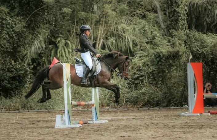 Sumut Equestrian Cup 2024 Sukses, Rider Aswaraya Aragon dan SRS Borong Medali