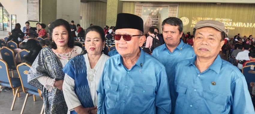 Majelis Pendidikan Kristen Wilayah Sumut-NAD Berbagi Kasih Natal Kepada 500 Guru