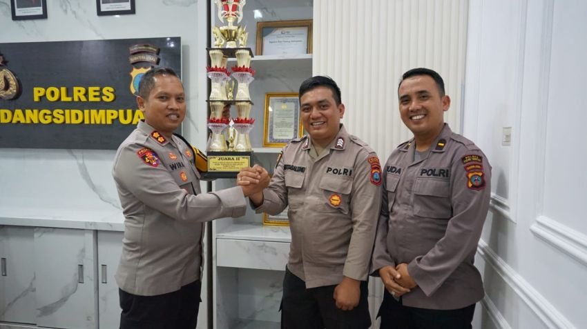 Keberhasilan Tim Karate Polres Padangsidimpuan di Kejuaraan Shokaido Tapanuli Selatan 2024,AKBP Dr Wira : Wujud Semangat dan Komitmen