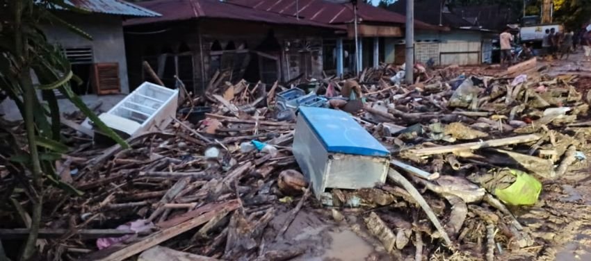 Sorotan dalam Rentetan Banjir Bandang dan Kayu Gelondongan di Tapanuli Selatan, Akankah Ada Solusi di Tahun 2024?