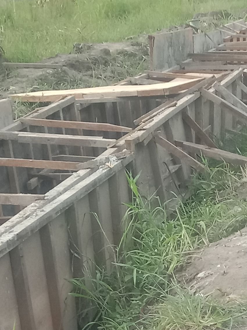 Proyek Drainase Rp 1 Milyar Diduga Amburadul, Agus Salim Harus Bertangungjawab