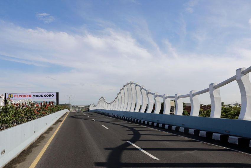 Presiden Resmikan Flyover Madukoro untuk Perbaikan Infrastruktur di Semarang