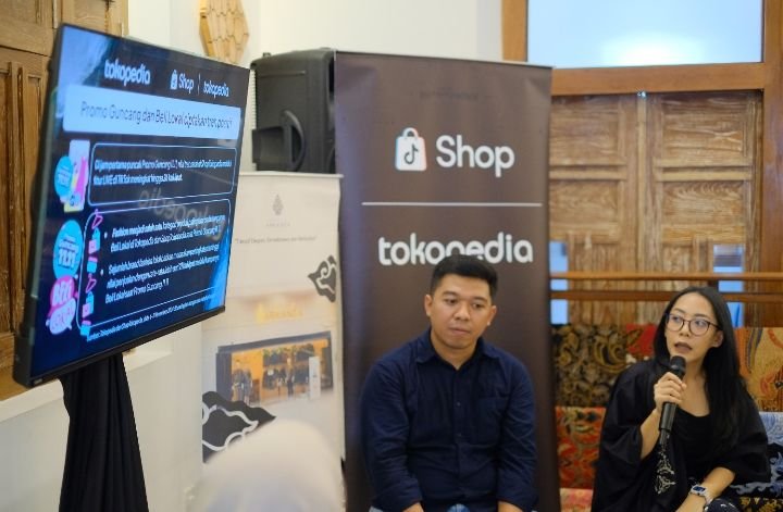 Tokopedia dan ShopTokopedia Bagi Tren Belanja Online Kuartal IV 2024