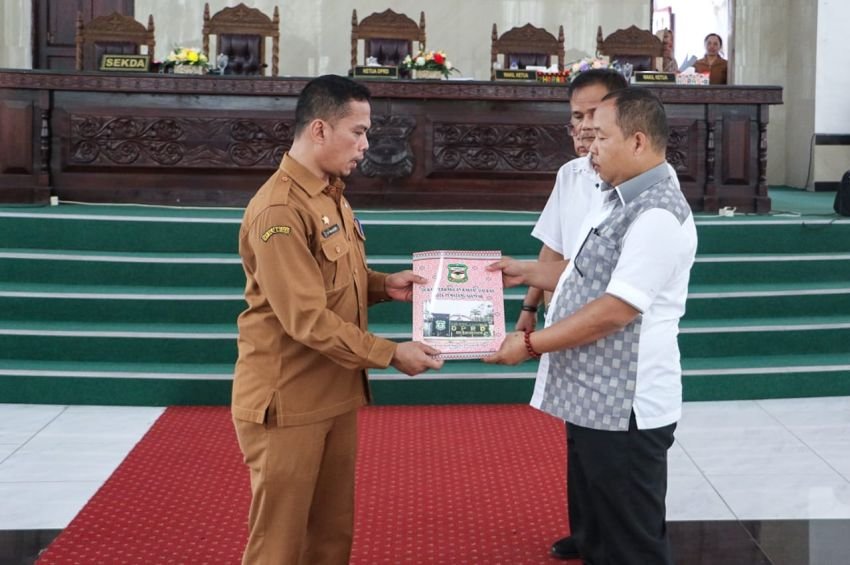 Wali Kota diwakili Sekda menghadiri Rapat Paripurna Penyampaian Pokok-pokok Pikiran DPRD Hasil Reses II Tahun 2024