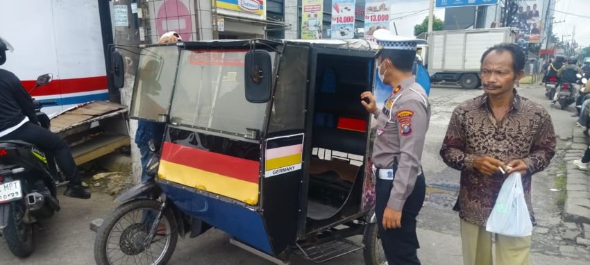 Warga Medan Diminta Tertib Lalu Lintas Jelang Nataru 2024 - 2025, Ini Himbauan Kompol Andika Purba