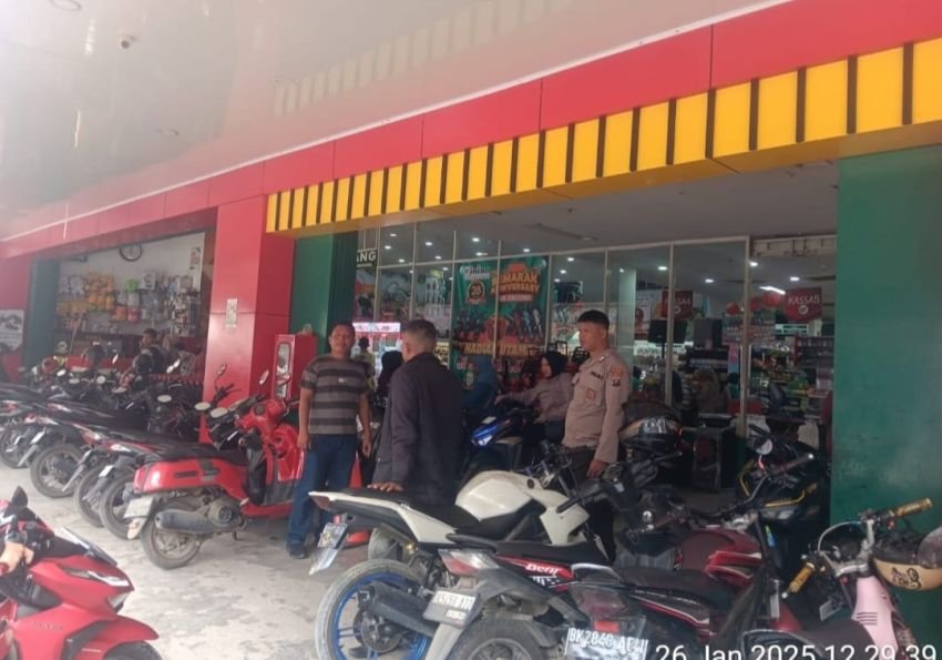 Polsek Tanjung Morawa Polresta Deli Serdang Tingkatkan Patroli di Pusat Perbelanjaan untuk Cegah Kejahatan