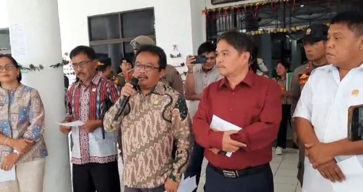 Aliansi Masyarakat Toba Kecewa Terhadap Ketua DPRD Toba,