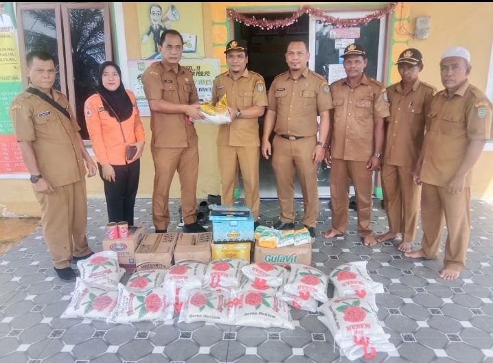 Pemkab Asahan Salurkan Bantuan Musibah Banjir Pada Masyarakat Desa Sei Dua Hulu