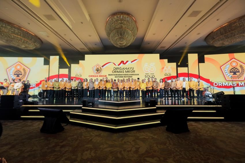 Ketua MKGR Sumut Hadiri, Puncak Perayaan HUT ke-65 Ormas MKGR Semarak dengan Kehadiran Tokoh-Tokoh Nasional