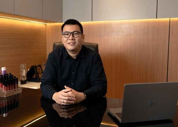 Cerita Implora: Cermat Mengoptimalkan Peluang di Ekosistem Digital Bersama Shopee untuk Jadi Kosmetik Pilihan Masyarakat