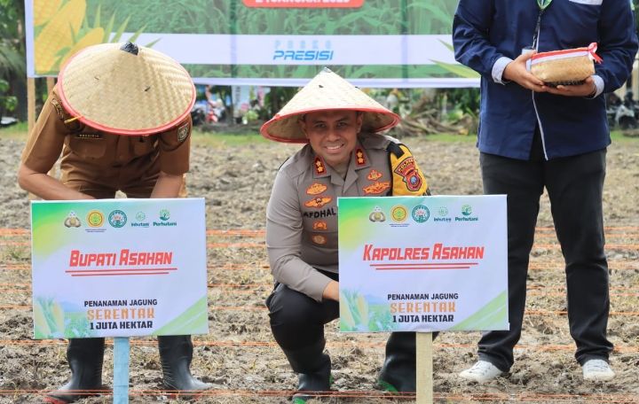Dukung Swasembada Pangan Program Presiden, Kapolres Bersama Forkopimda dan Stakeholder Tanam Jagung Serentak 1 Juta Hektar