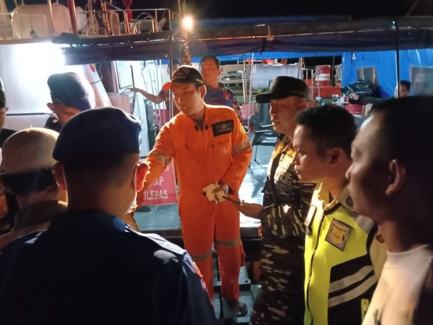 Kapal Nelayan Pantai Labu Karam, 4 Korban Tenggelam 1 Ditemukan Meninggal