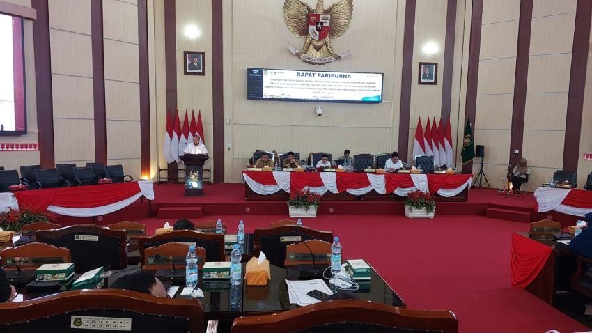 El Barino Shah SH MH Sampaikan Pemandangan Umum di Paripurna DPRD Medan