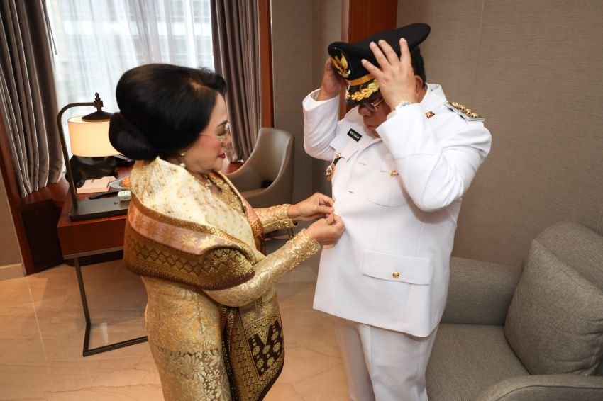 Wesly Silalahi SH MKn-Herlina resmi dilantik sebagai Wali Kota-Wakil Wali Kota Pematangsiantar Masa Jabatan 2025-2030