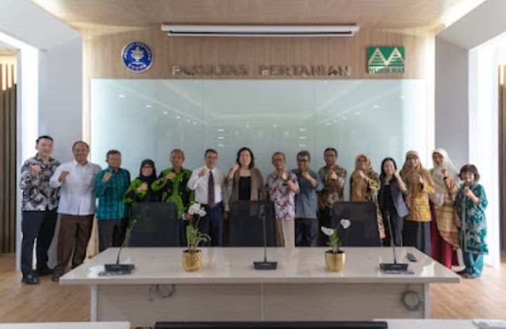 Dukung Kemajuan Kualitas Pendidikan Indonesia, Musim Mas Group Lakukan Perbaikan Infrastruktur dan Kerjasama Perekrutan dengan IPB