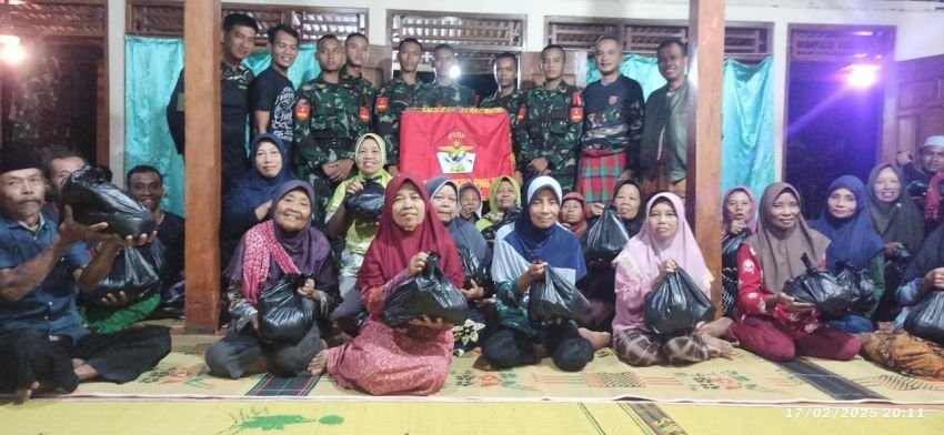 Siswa Dikmapa PK Prosus dan PSDP PNB TNI A-35 berbagi dengan Masyarakat Sekitar