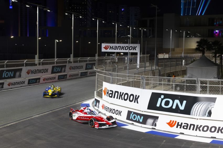 Hankook Tunjukan Kecanggihan Teknologi Ban EV di Jeddah E-Prix Double-Header 2025