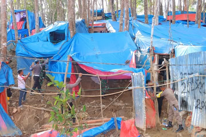 Tim Gabungan Polri, TNI, dan Pemkab Madina Tutup Pertambangan Emas Ilegal di Pegunungan Hutabargot Nauli