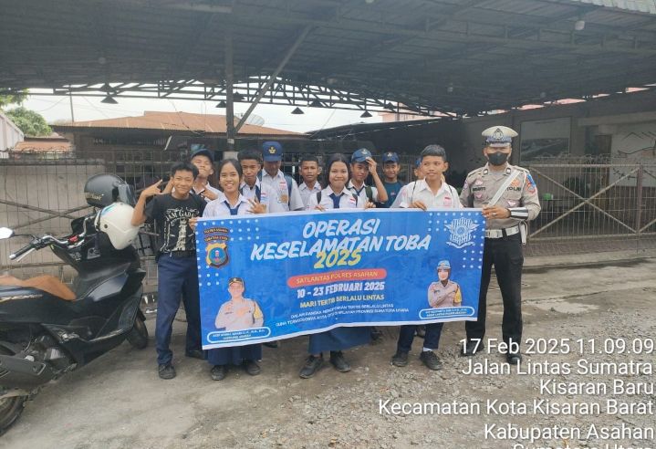 Dalam rangka operasi keselamatan toba 2025, Satlantas Polres Asahan Gencar Lakukan Sosialisai Ke Masyarakat