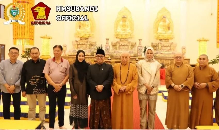 Ketua Komisi E DPRD Sumut, Drs. H. M Subandi, ST, MM, Hadiri Kunjungan ke Vihara Budha Loka