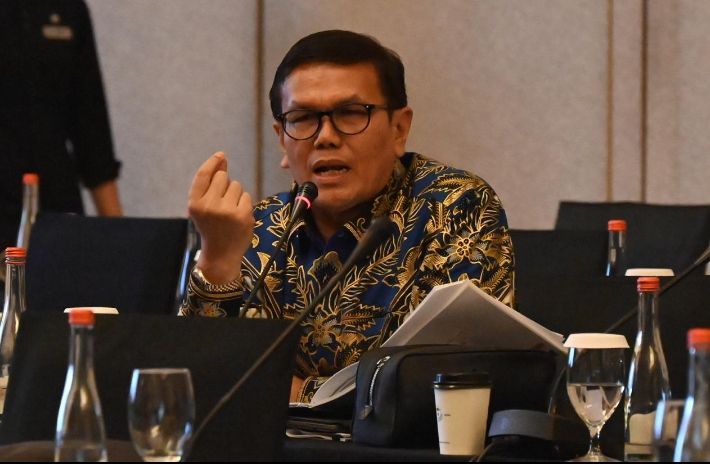 Rapat Bersama Majelis Rektor PTN Se Indonesia, Sabam Sinaga Warning Pengangguran Lulusan Sarjana