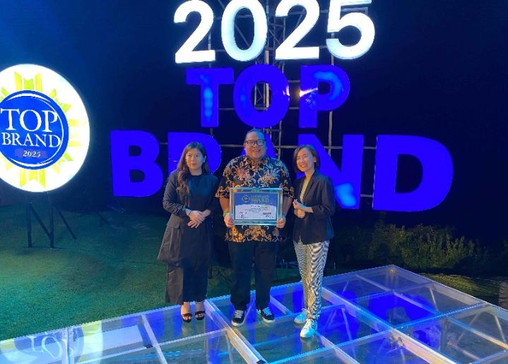 Etawalin Raih Top Brand Award 2025 untuk kategori Susu Kambing