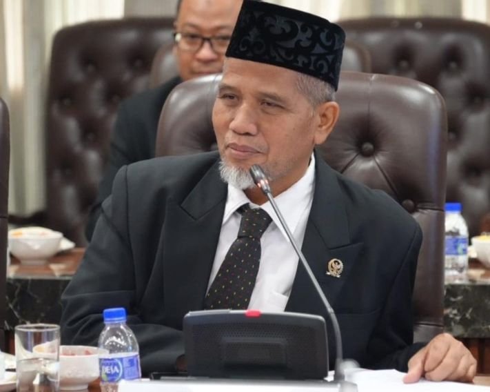 K.H. Muhammad Nuh Mengutuk Rencana Trump Mengambil Alih Gaza