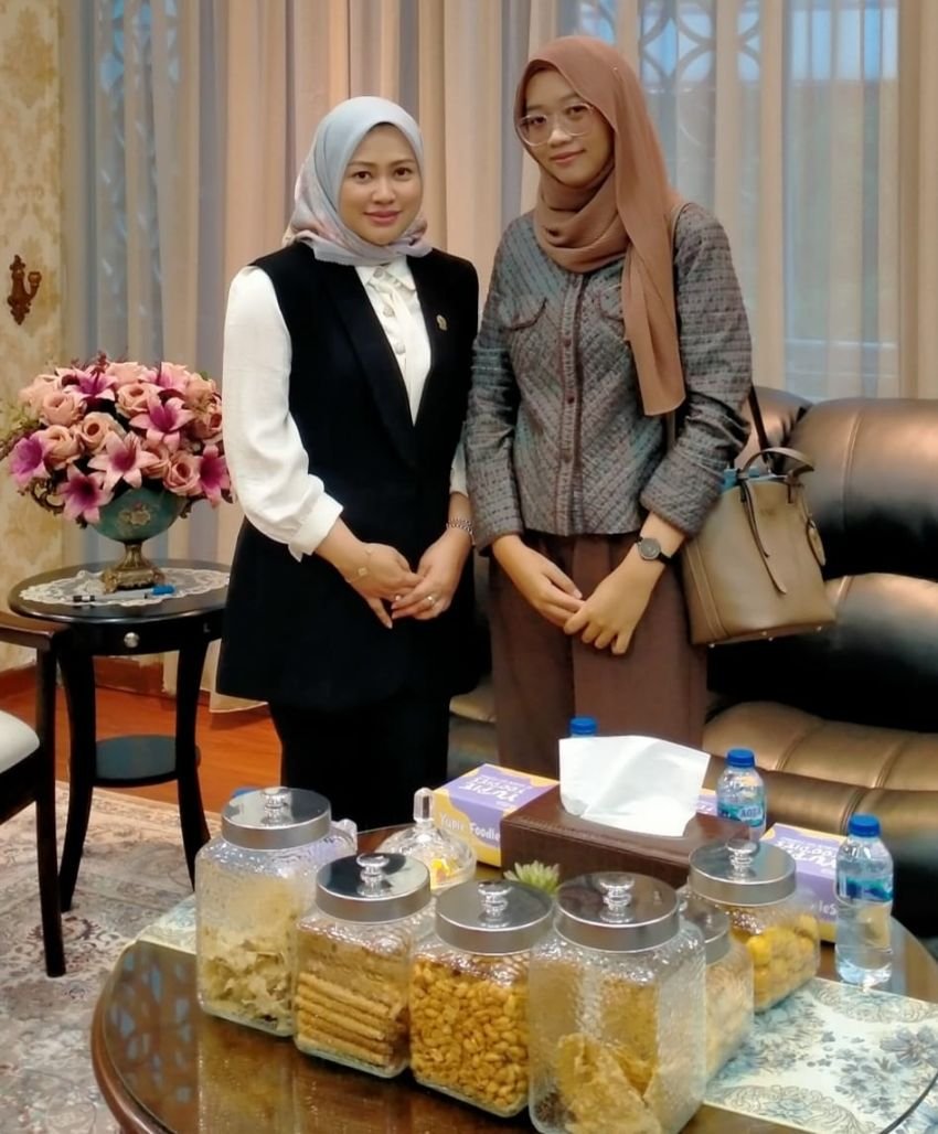 Ketua DPRD Sumut Erni Aryanti Apresiasi Jihan Ikuti Program YSEALI di New York dan Berpesan Semoga Diterapkan di Tengah Masyarakat