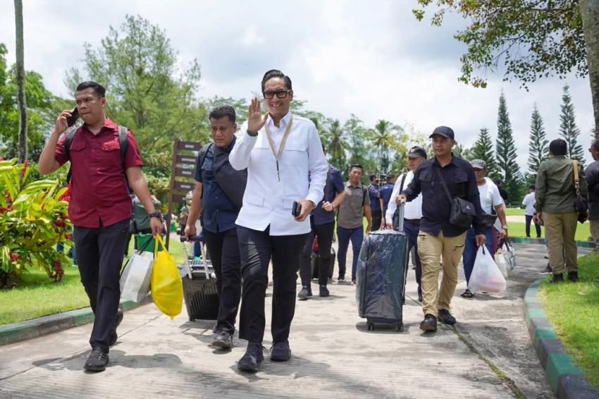 Retret Kepala Daerah dan Wakil Kepala Daerah Se-Indonesia Selesai, Rico Waas Kembali ke Kota Medan