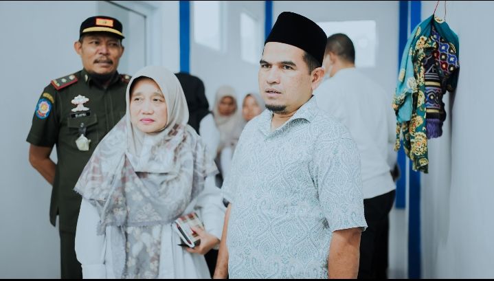 Pastikan Layanan Kesehatan Berkualitas dan Prima, Wabup Candra Sidak RSUD Arosuka