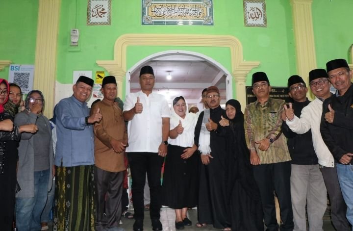 Lepas Pawai Takbir, Bupati Toba Sebut Toba Sebagai Gambaran Kerukunan Umat Beragama