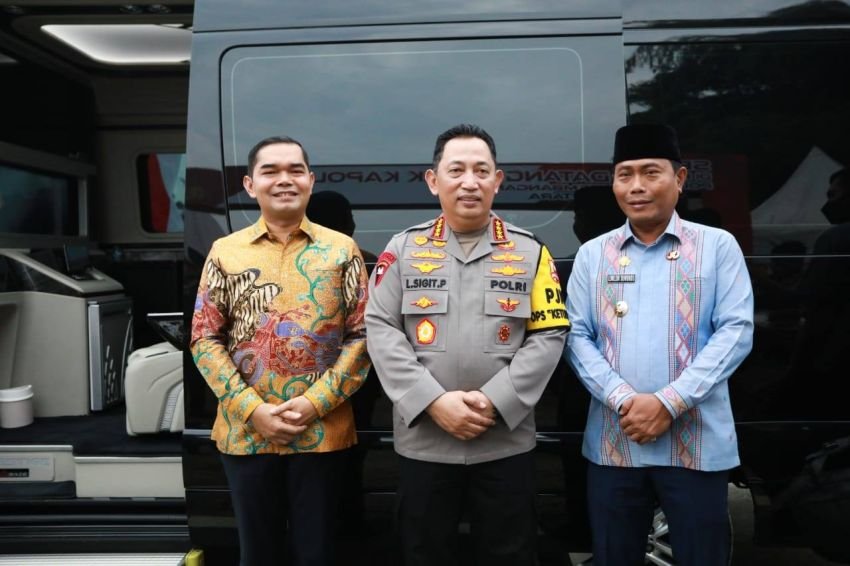 Wakil Ketua  DPRD Sumut Ikhwan Ritonga Terima Kunjungan dan Safari Ramadhan Kapolri Listyo Sigit Prabowo ke Masjid Raya Al-Mashun Medan