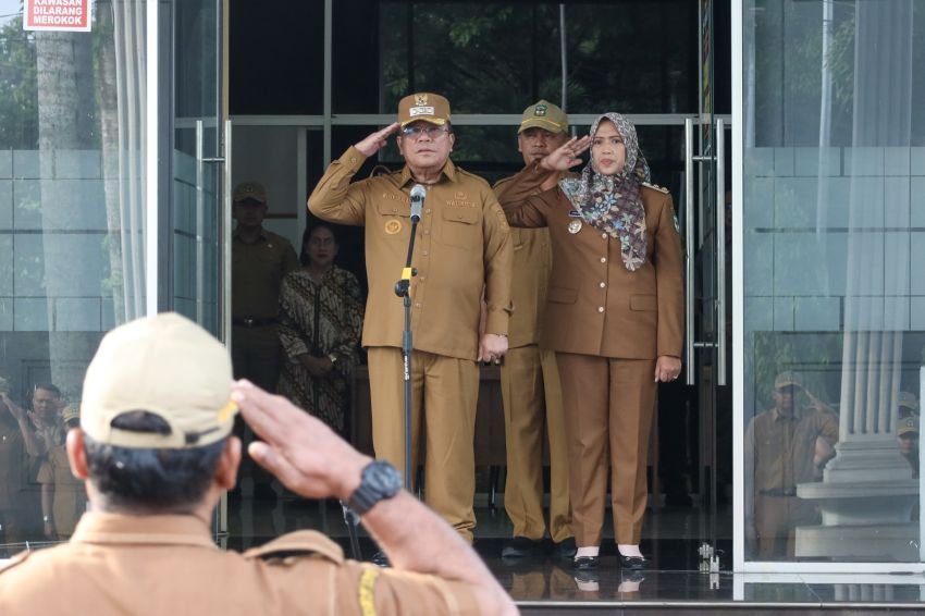Wali Kota untuk kali pertama memimpin apel gabungan di jajaran Pemko Siantar