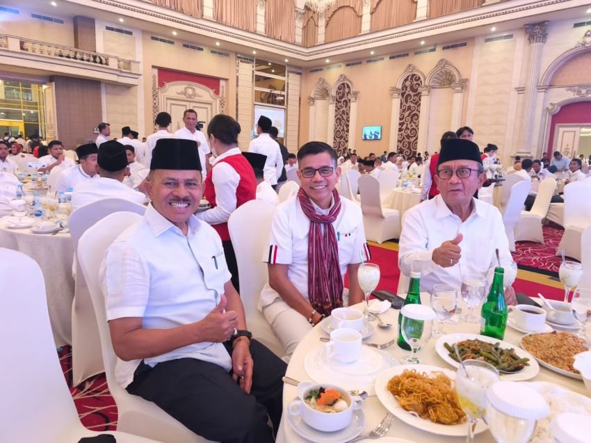 Kombes Pol. (Purn) Dr. Maruli Siahaan Hadiri Acara Silaturahmi & Buka Puasa Bersama Gubernur Sumut