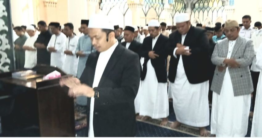 Sebanyak 10.000-an Jamaah Salat Idul Fitri di Masjid Agung Medan: Menjaga Istiqomah dan Kepedulian Sosial