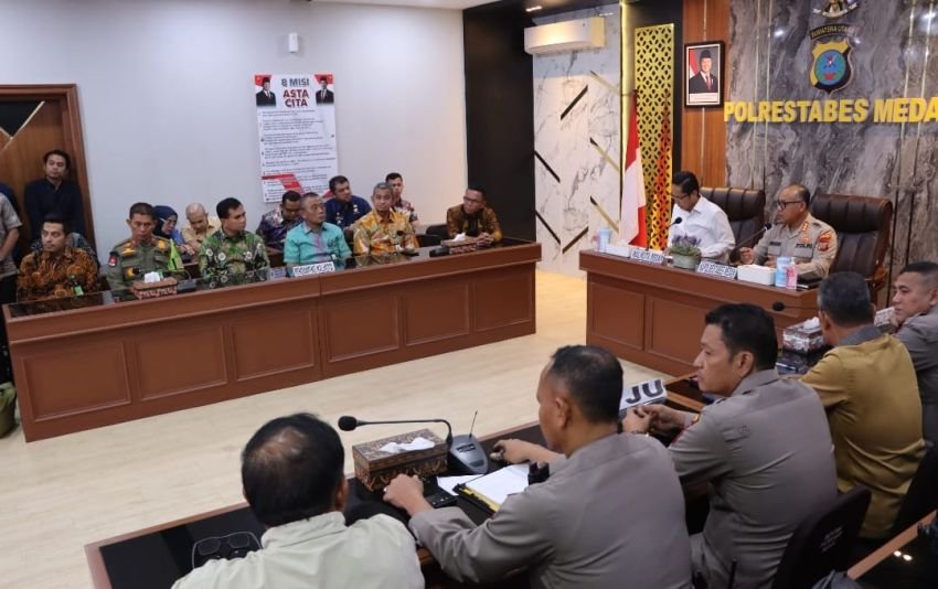 Wali Kota Rico Waas Sambangi Polrestabes, Bahas Sitkamtibmas Kota Medan dan Perkuat Sinergitas