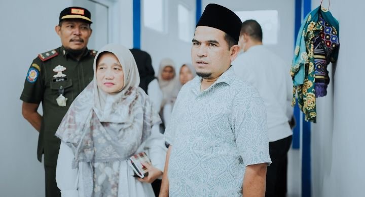 Pastikan Layanan Kesehatan Berkualitas dan Prima, Wabup Candra Sidak RSUD Arosuka