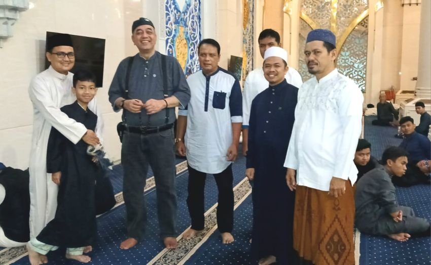 Iktikaf Malam 25 di Masjid Agung Medan Tembus 1.160 Jamaah, H. Yuslin Siregar: BKM Siap Tampung Jika Malam 27 Bertambah