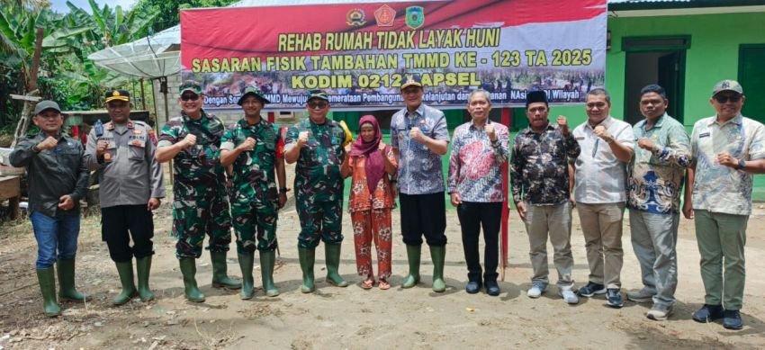 Mimpi Warga Jadi Nyata! TMMD ke-123 Kodim 0212/Tapsel Ubah Rumah Tidak Layak Huni Jadi Layak Huni di Palas, Tim Wasev pun Berikan Apresiasi