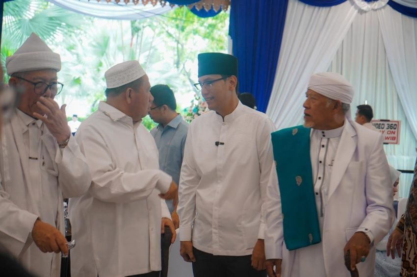 Rico Waas Gelar Open House Idulfitri, Warga Medan Antusias Hadir